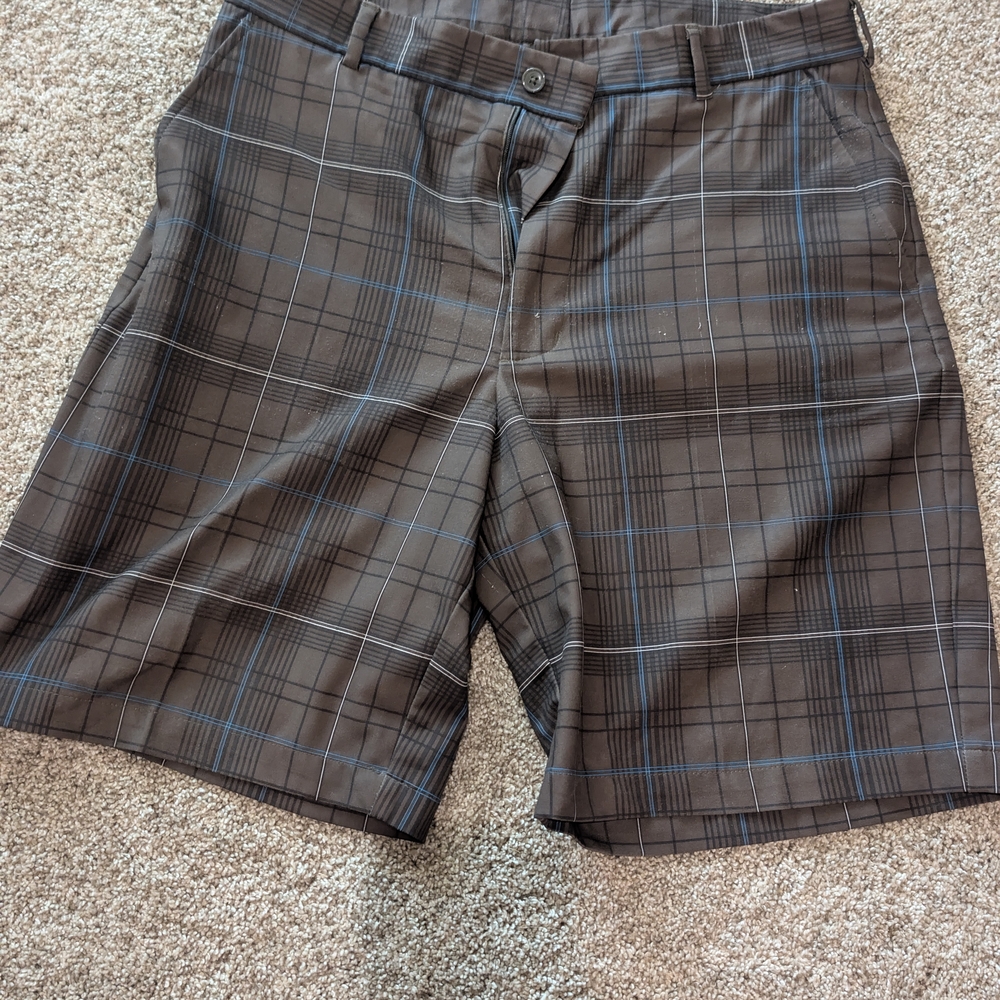 Pebble Beach Men's Brown Plaid Cargo Shorts